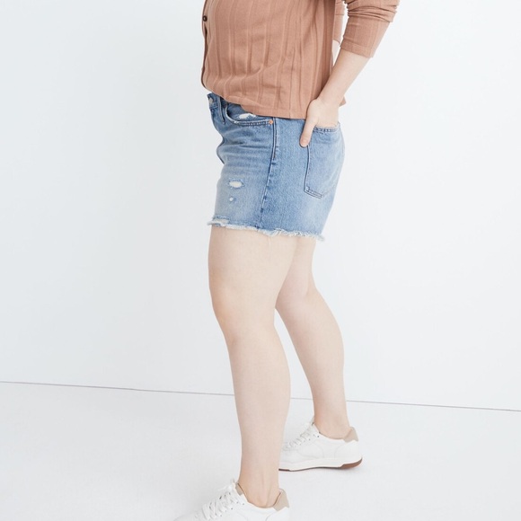 Madewell Relaxed Denim Shorts - Picture 3 of 5